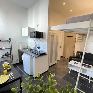 Appartement Petit Bijou Centrevillebaillela Timone Netflix, Marseille