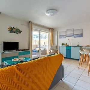 Appartement Melchior - Beau T2 Avec Terrasse Au Cœur D'euroméditerranée, Marseille